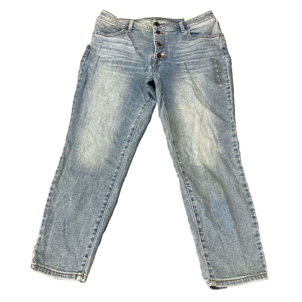 Maurices Light Wash Blue Jeans Jeggings